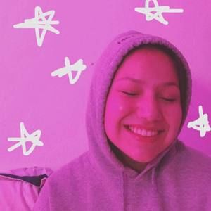 Meet your Posher, Courtney